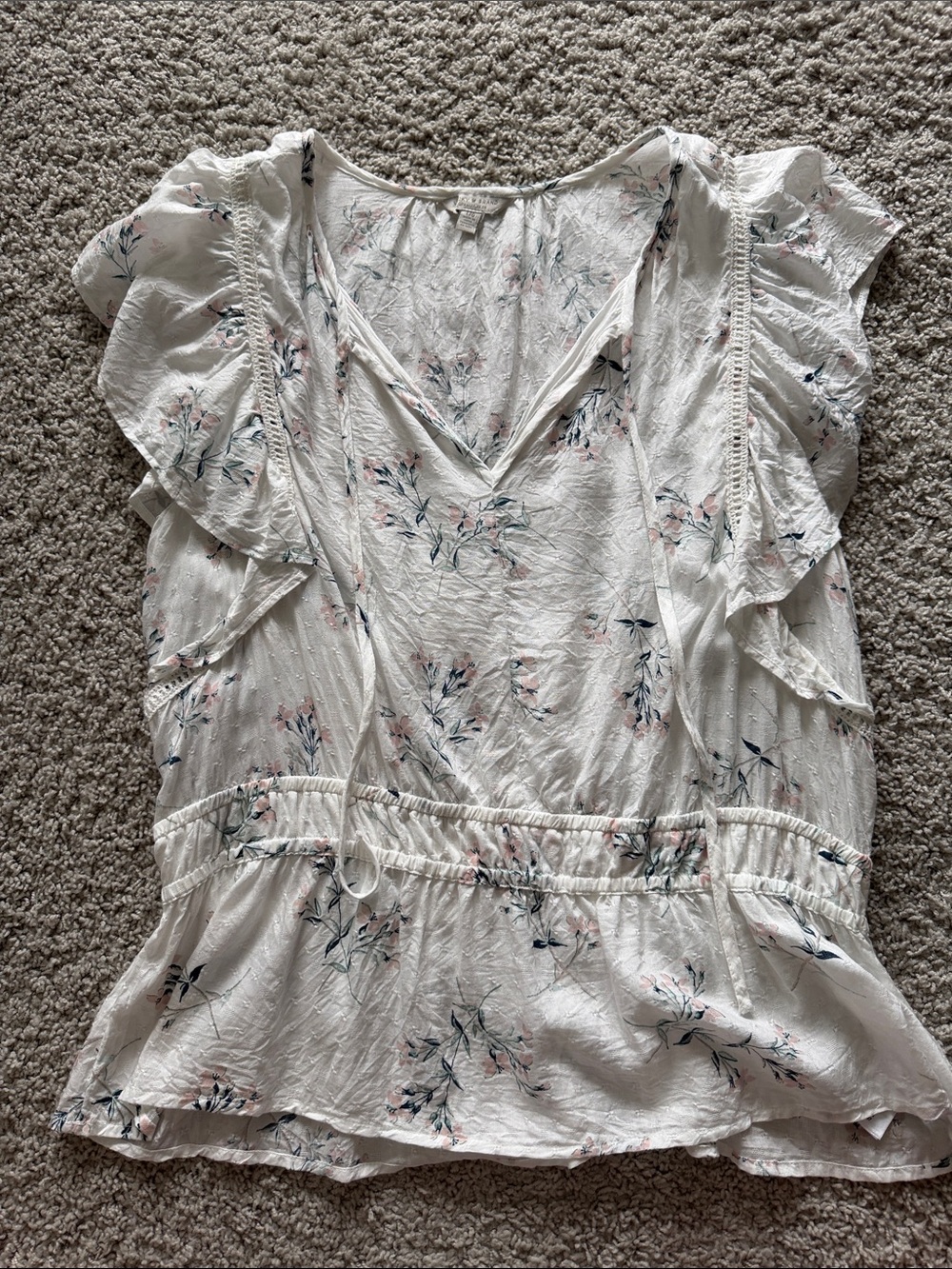 Lucky Brand Cream Floral V-Neck Ruffle Sleeve Blouse